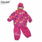Костюм для дождя для девочки Celavi Костюм для дождя для девочки розовый Celavi(Дания) размеры 90,100,110,120,130. Категория:верхняя детская одежда костюмы для дождя